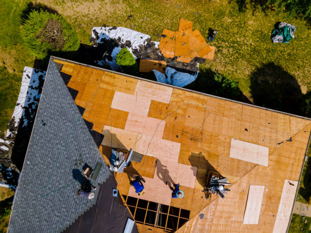 Quick and Trustworthy Emergency Roof Repair Services in Carlisle, IA